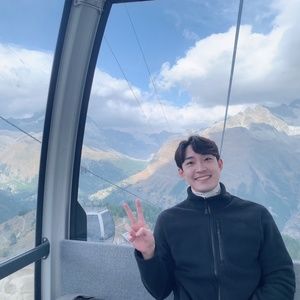 Meet your Posher, Hyunjun